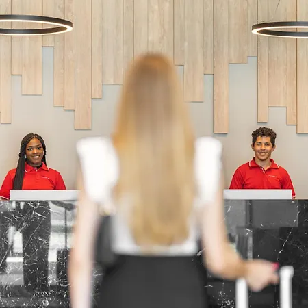 Moov Oriente Hotel 2*