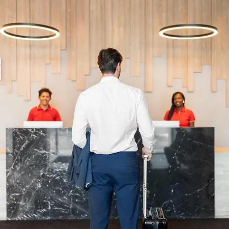 Moov Oriente Отель Лиссабон