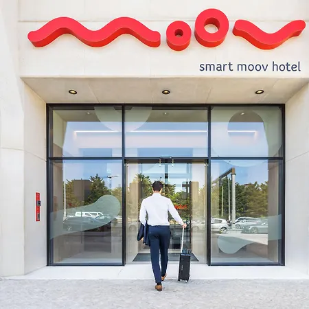 Moov Oriente Отель 3*
